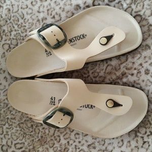 Birkenstock Nubuck Gizeh Big Buckle